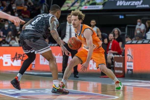 普前儿媳高 普前儿媳高