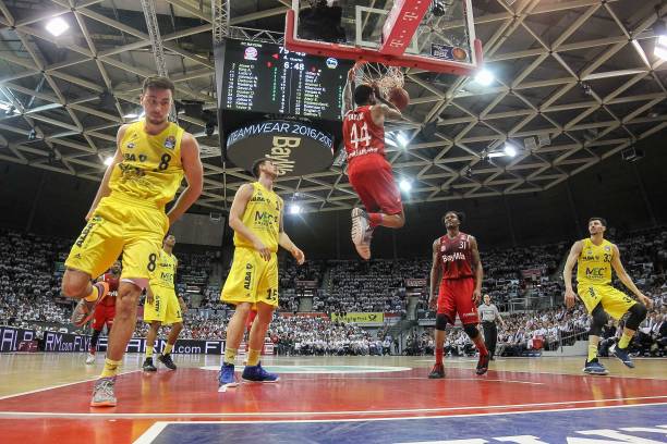 在采访中 在采访中