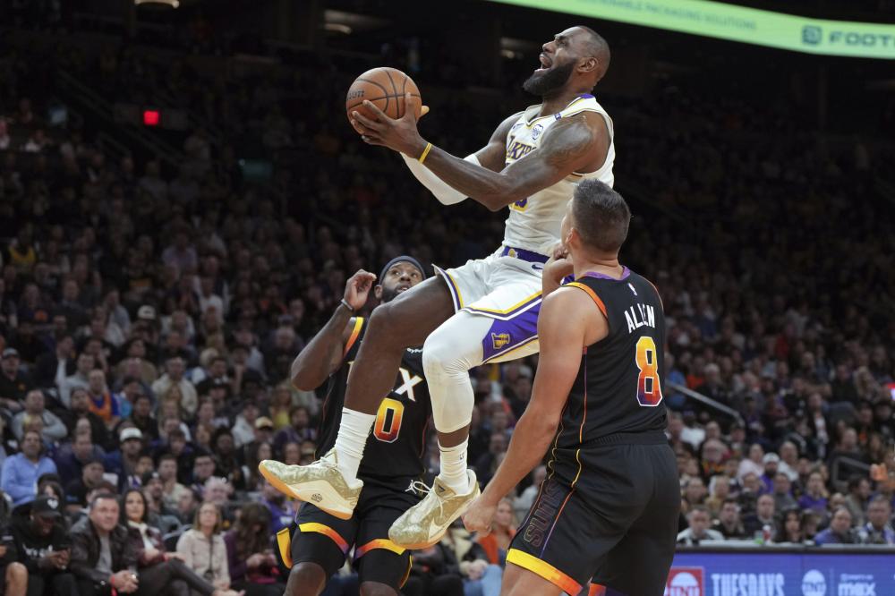 使得年轻球 使得年轻球