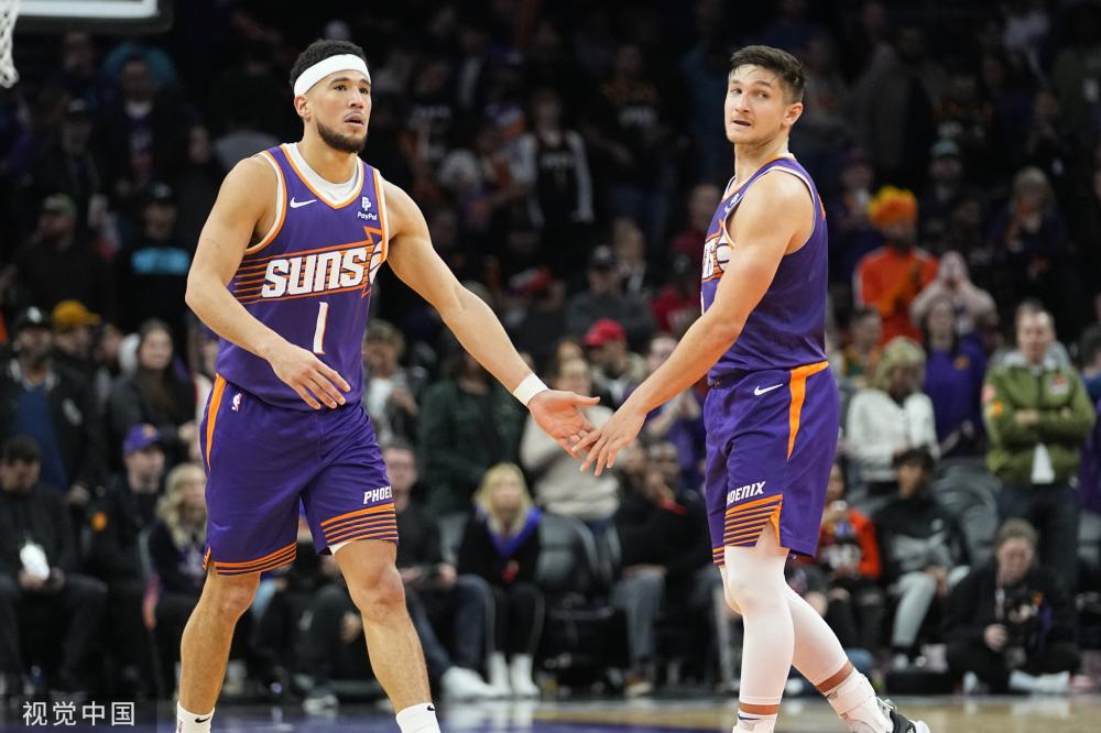 在这些场地 在这些场地