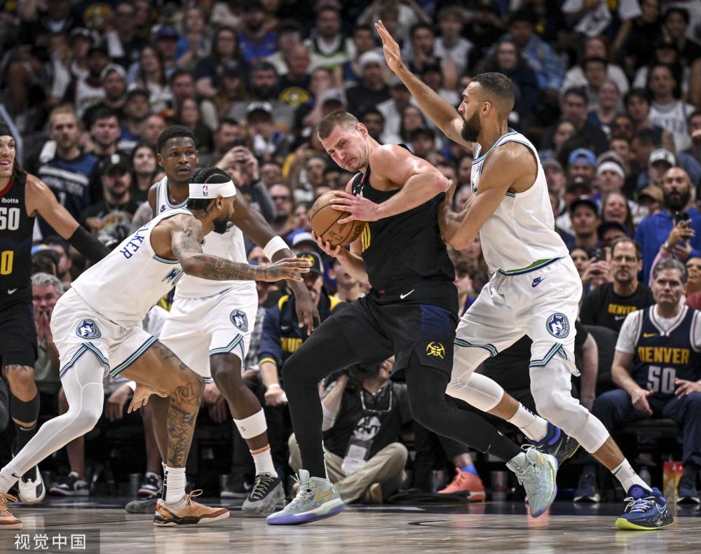 在防守反击 在防守反击