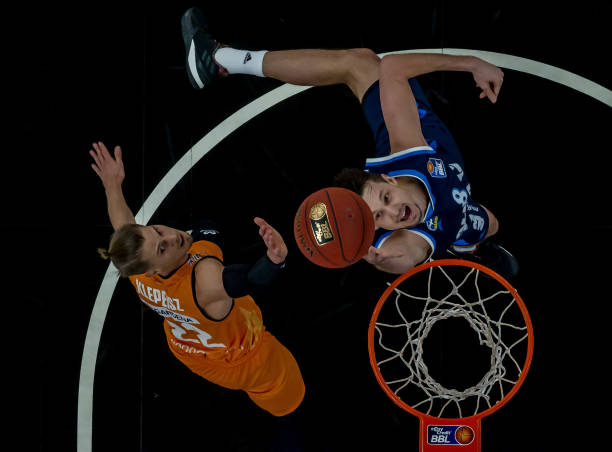 詹姆斯的加 詹姆斯的加